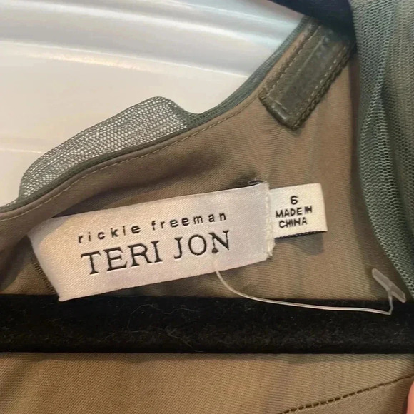 Rickie Freeman Teri Jon Mother Of The Bride Dress Crisscross Ruches Sequins Sz 6 - Picture 6 of 9